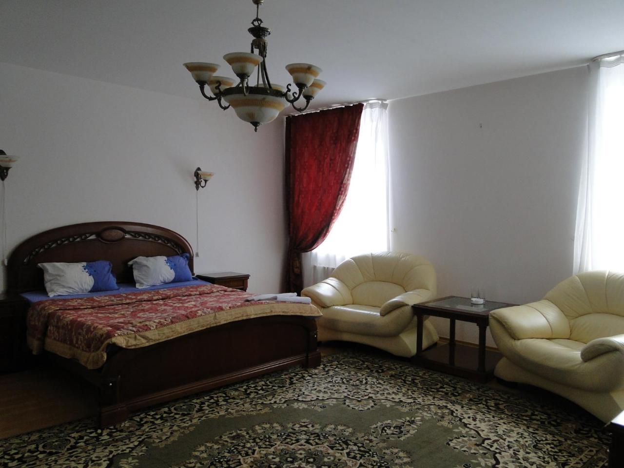 Daniyar Hotel Astana Zewnętrze zdjęcie